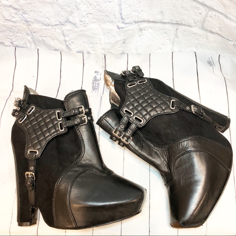 Sam Edelman ZOE wedge booties